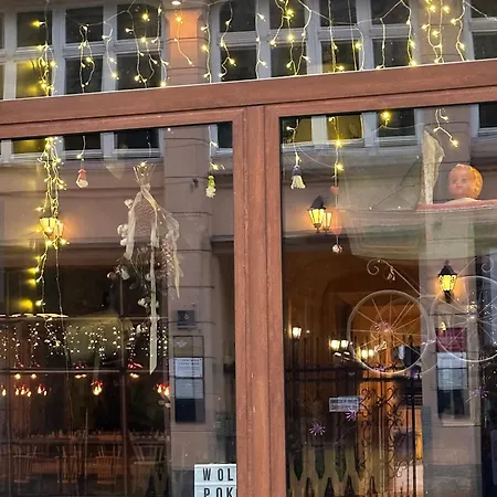 Kolysanka Private In Old Town 포즈난